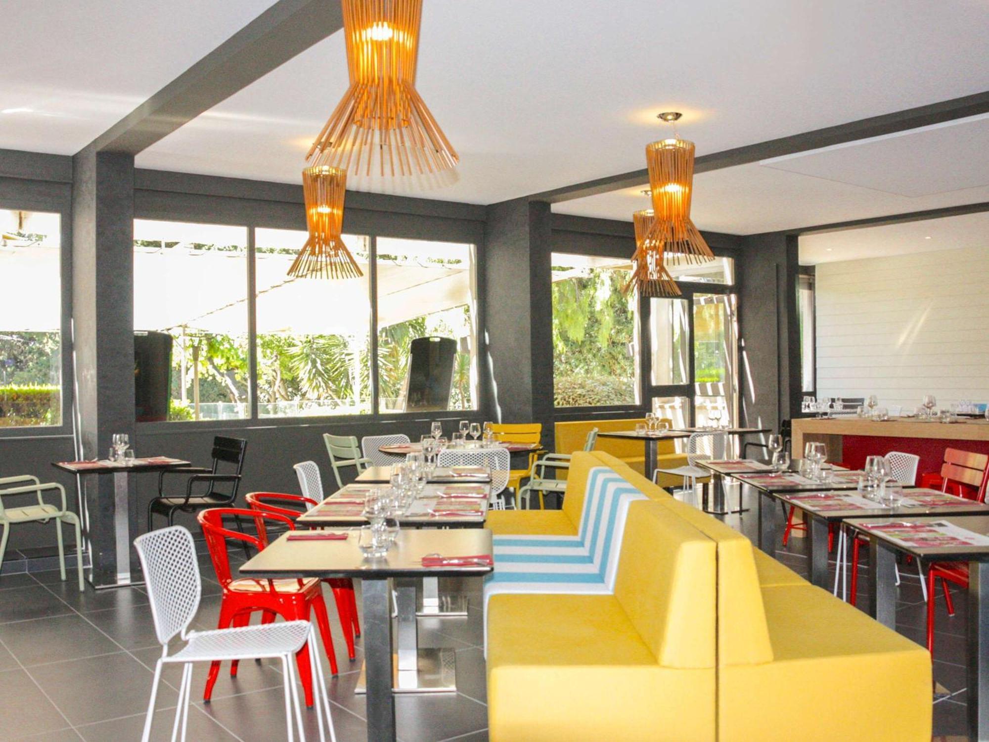 Ibis Styles Toulon La Seyne Sur Mer Exterior photo