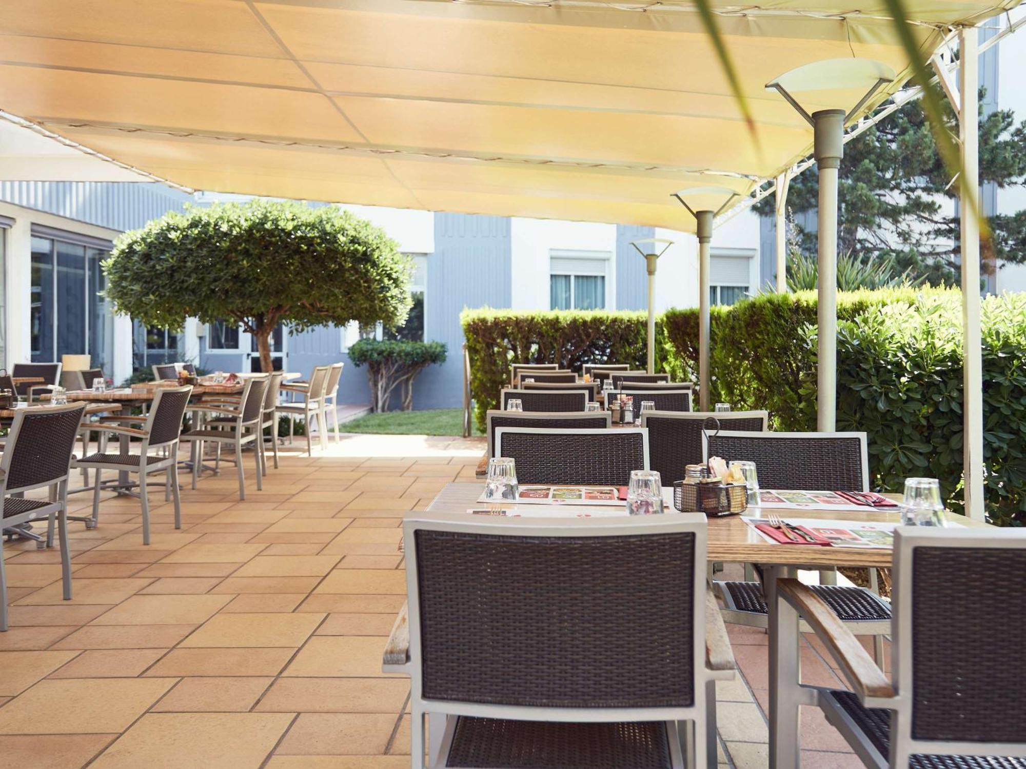 Ibis Styles Toulon La Seyne Sur Mer Exterior photo